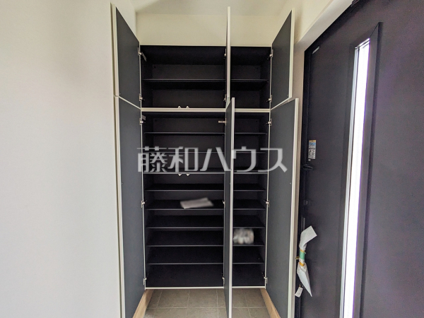 1号棟 玄関収納 【福岡市南区屋形原1丁目】 1号棟 玄関収納 【福岡市南区屋形原1丁目】