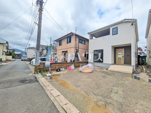 接道状況および現場風景 【福岡市早良区干隈4丁目】 接道状況および現場風景 【福岡市早良区干隈4丁目】