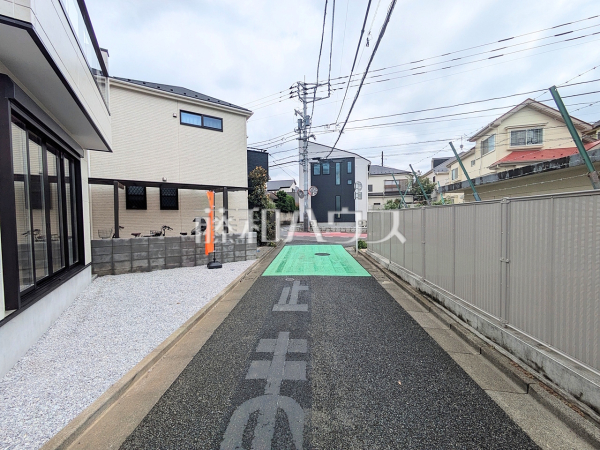 接道状況および現場風景 【練馬区東大泉6丁目】 接道状況および現場風景 【練馬区東大泉6丁目】