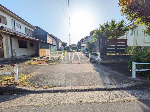接道状況および現場風景(現況:古屋有) 【八王子市横川町】 接道状況および現場風景(現況:古屋有) 【八王子市横川町】