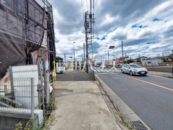接道状況および現場風景 【西東京市北町3丁目】 接道状況および現場風景 【西東京市北町3丁目】