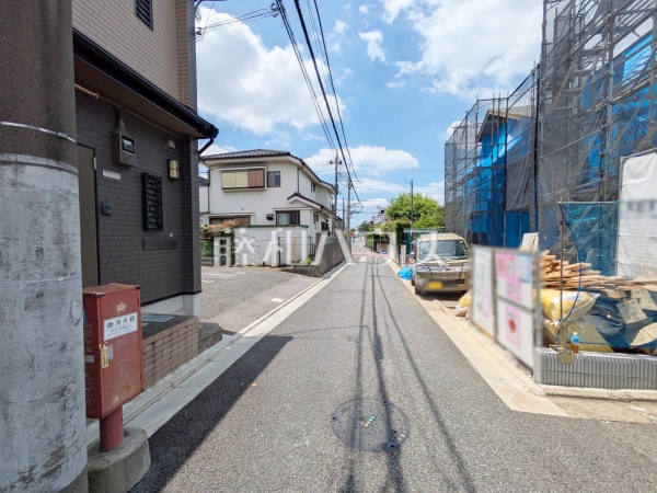 接道状況および現場風景 【練馬区下石神井2丁目】 接道状況および現場風景 【練馬区下石神井2丁目】