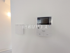 床暖房・TVモニター付きインターホン 【練馬区貫井3丁目】 床暖房・TVモニター付きインターホン 【練馬区貫井3丁目】