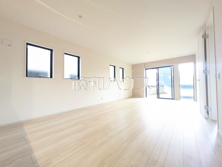 リビング 【日野市南平5丁目】/撮影日2026/09/20