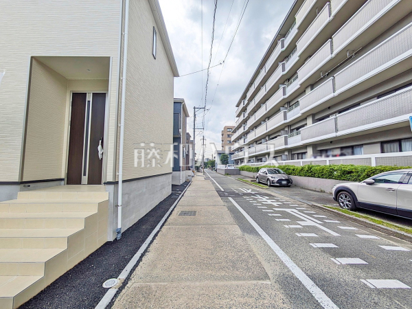 接道状況および現場風景 【福岡市南区横手1丁目】 接道状況および現場風景 【福岡市南区横手1丁目】