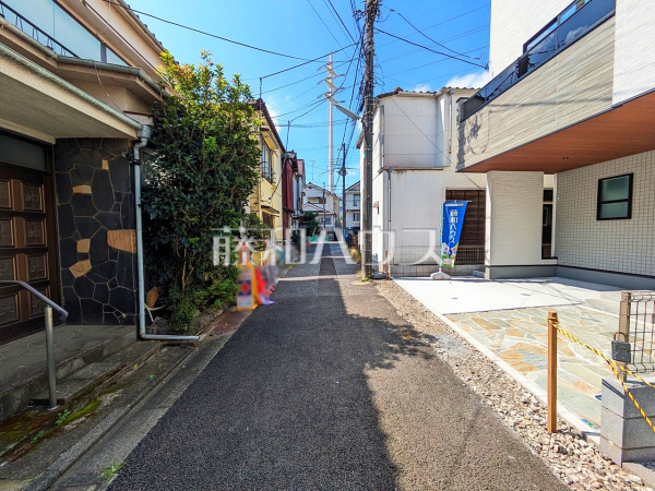 接道状況および現場風景 【杉並区成田東1丁目】 接道状況および現場風景 【杉並区成田東1丁目】