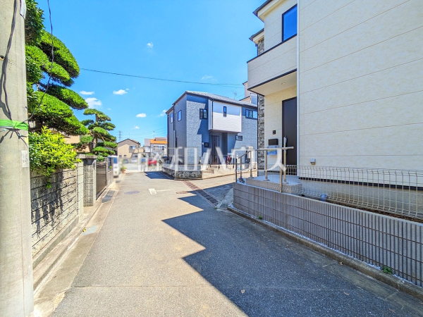 接道状況および現場風景 【富士見市関沢2丁目】 接道状況および現場風景 【富士見市関沢2丁目】