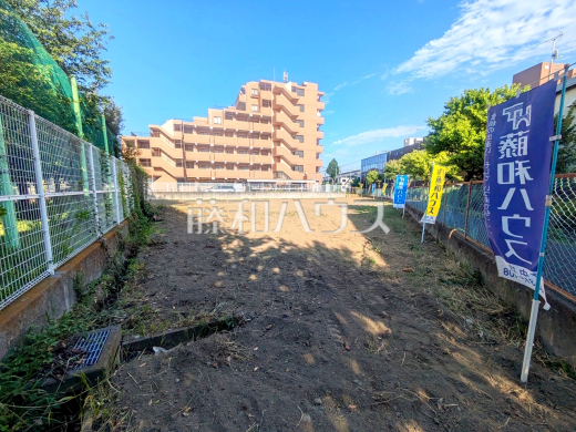 ≪現地外観≫我が家に合った暮らしを追及できるフリープランの分譲地です。ぜひ皆様の「こんな家に住みたい!」をお聞かせ下さい。 【府中市本町4丁目】