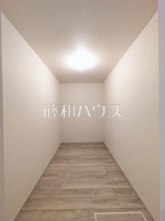 2号棟 ウォークインクローゼット 【八王子市本町】 2号棟 ウォークインクローゼット 【八王子市本町】