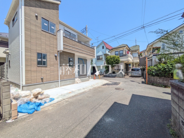 接道状況および現場風景 【小金井市貫井南町5丁目】 接道状況および現場風景 【小金井市貫井南町5丁目】