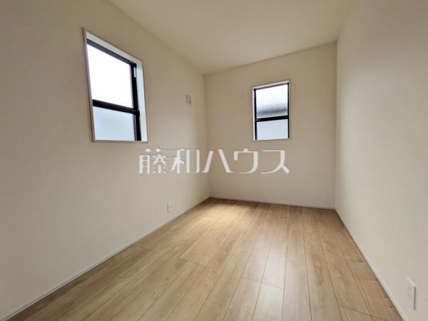 1号棟 ストレージルーム 【小平市学園東町】 1号棟 ストレージルーム 【小平市学園東町】