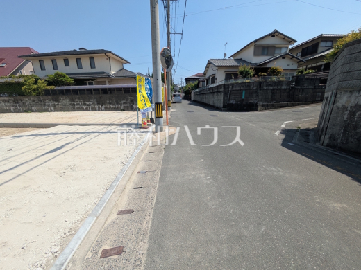 接道状況および現場風景 【福岡市南区鶴田2丁目】
