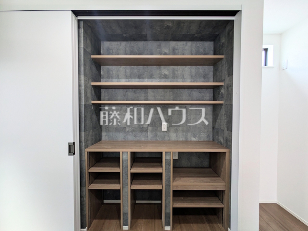 造付食器棚 【ふじみ野市福岡中央2丁目】 造付食器棚 【ふじみ野市福岡中央2丁目】