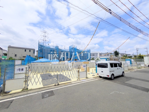 ≪現地外観≫稲城市坂浜3丁目に全7棟の新しい街並みが誕生します!【稲城市坂浜3丁目】 ≪現地外観≫稲城市坂浜3丁目に全7棟の新しい街並みが誕生します!【稲城市坂浜3丁目】
