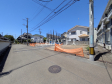 接道状況および現場風景 【日野市石田1丁目】 接道状況および現場風景 【日野市石田1丁目】