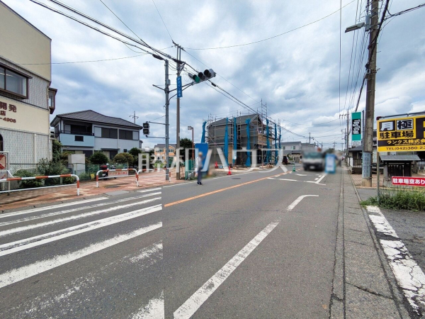 接道状況および現場風景 【所沢市狭山ケ丘2丁目】 接道状況および現場風景 【所沢市狭山ケ丘2丁目】
