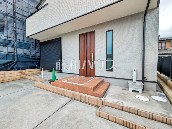 玄関 【所沢市上新井2丁目】 物件の事、諸費用の事など、小さな疑問もお気軽にご連絡・ご相談下さい。 玄関 【所沢市上新井2丁目】 物件の事、諸費用の事など、小さな疑問もお気軽にご連絡・ご相談下さい。