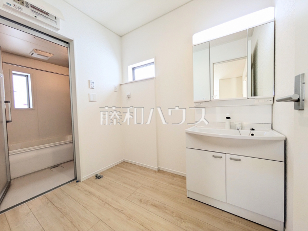 1号棟 洗面室 【南城市知念字安座真】 1号棟 洗面室 【南城市知念字安座真】