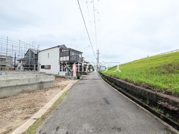 接道状況および現場風景 【名古屋市北区東味鋺3丁目】 接道状況および現場風景 【名古屋市北区東味鋺3丁目】