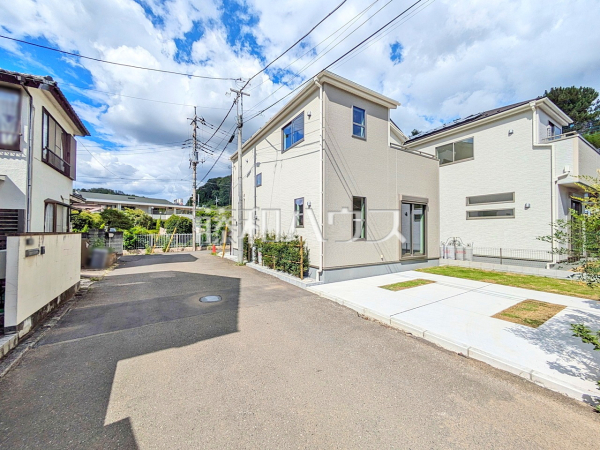 接道状況および現場風景 【武蔵村山市本町5丁目】 接道状況および現場風景 【武蔵村山市本町5丁目】