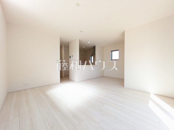 2号棟 リビング 【武蔵村山市本町5丁目】 2号棟 リビング 【武蔵村山市本町5丁目】