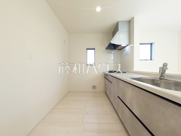 2号棟 キッチン 【武蔵村山市本町5丁目】 2号棟 キッチン 【武蔵村山市本町5丁目】
