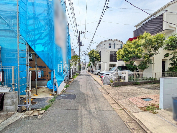 接道状況および現場風景 【世田谷区松原4丁目】 接道状況および現場風景 【世田谷区松原4丁目】