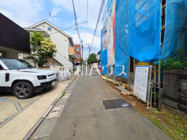 接道状況および現場風景 【世田谷区松原4丁目】 接道状況および現場風景 【世田谷区松原4丁目】