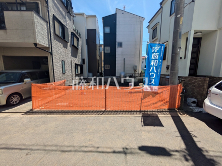 きれいに整備された敷地。これから夢の新邸がここに建ちます。 【朝霞市膝折町2丁目】/撮影日2026/05/05
