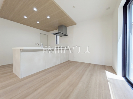 3号棟 リビング 【三鷹市上連雀7丁目】/撮影日2026/05/25