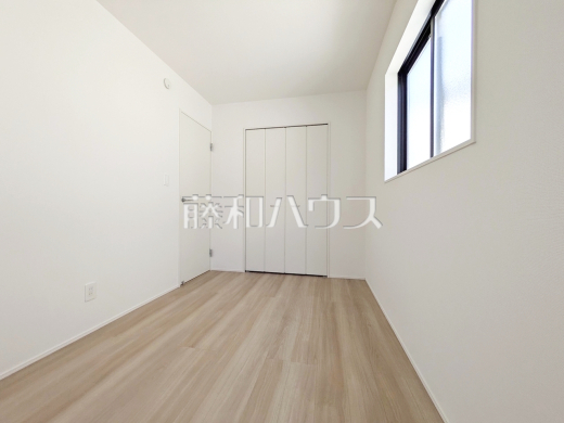 4号棟 居室 【三鷹市上連雀7丁目】