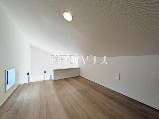 4号棟 ロフト 【三鷹市上連雀7丁目】
