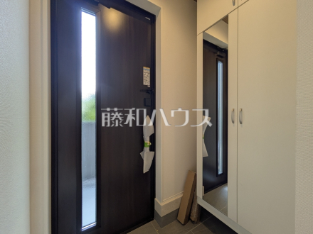 5号棟 玄関ホール 【三鷹市上連雀7丁目】/撮影日2026/05/25