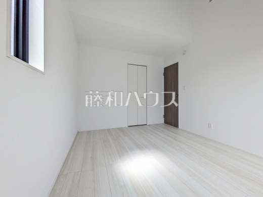 5号棟 居室 【三鷹市上連雀7丁目】