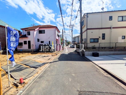 ≪接道状況≫周辺は落ち着いた雰囲気の住宅地です。小さなお子様がいるご家庭も安心です。 【府中市四谷1丁目】/撮影日2026/05/29