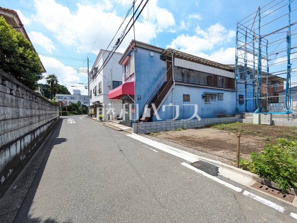 接道状況および現場風景 【朝霞市溝沼5丁目】 接道状況および現場風景 【朝霞市溝沼5丁目】