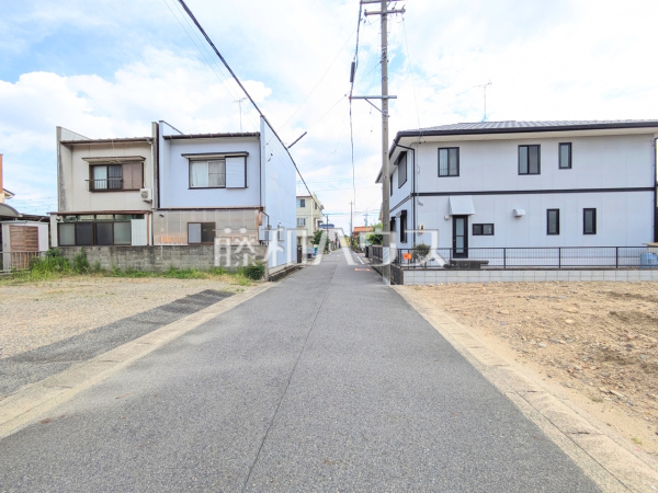 接道状況および現場風景 【名古屋市北区東味鋺3丁目】 接道状況および現場風景 【名古屋市北区東味鋺3丁目】