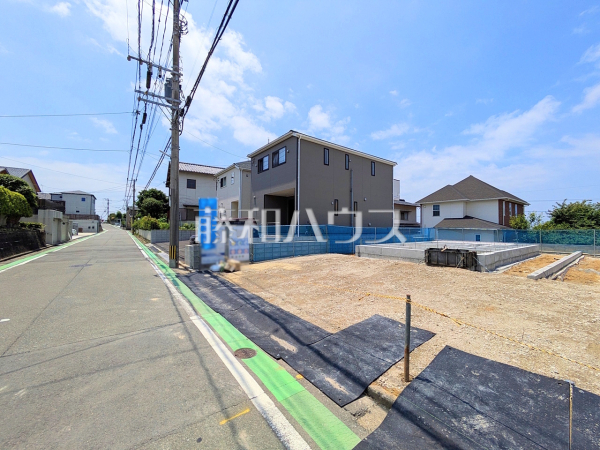 接道状況および現場風景 【福岡市東区美和台5丁目】 接道状況および現場風景 【福岡市東区美和台5丁目】