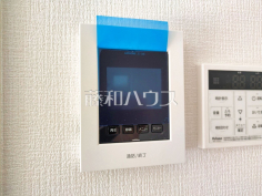 TVモニター付きインターホン訪問者がひと目で分かります TVモニター付きインターホン訪問者がひと目で分かります