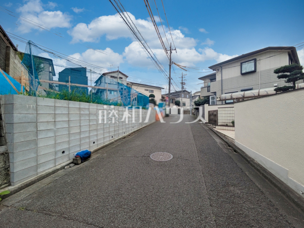 接道状況および現場風景 【練馬区東大泉2丁目】 接道状況および現場風景 【練馬区東大泉2丁目】