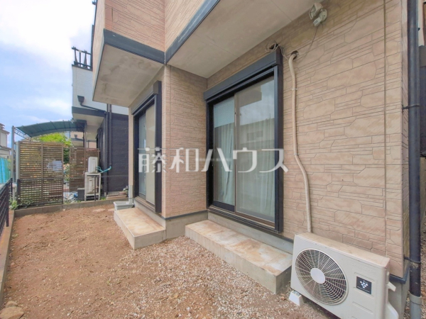 外観 【東久留米市前沢3丁目】 物件の事、諸費用の事など、小さな疑問もお気軽にご連絡・ご相談下さい。 外観 【東久留米市前沢3丁目】 物件の事、諸費用の事など、小さな疑問もお気軽にご連絡・ご相談下さい。