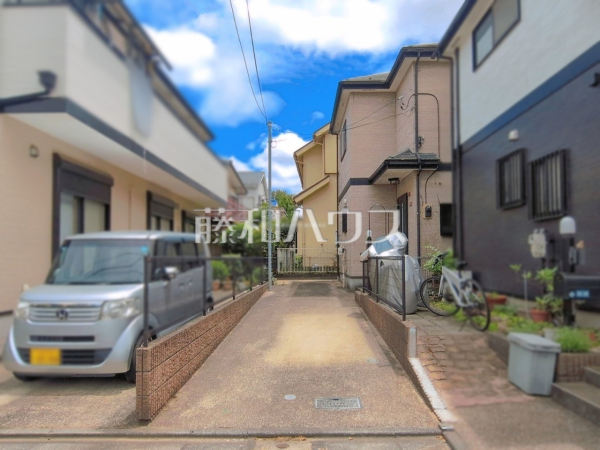 接道状況および現場風景 【東久留米市前沢3丁目】 接道状況および現場風景 【東久留米市前沢3丁目】