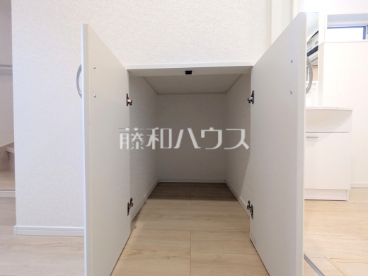 収納 【府中市本町3丁目】