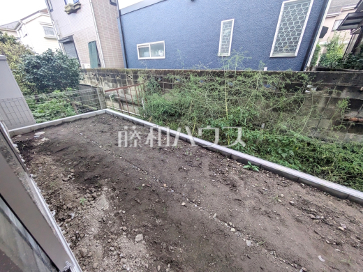 庭 【府中市本町3丁目】