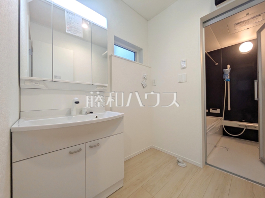 洗面室 【府中市本町3丁目】