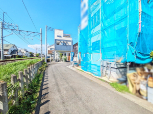 接道状況および現場風景