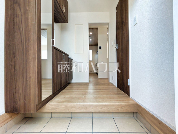 1号棟 玄関 1号棟 玄関