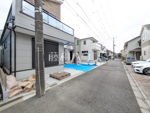 接道状況および現場風景 【西東京市南町2丁目】 接道状況および現場風景 【西東京市南町2丁目】
