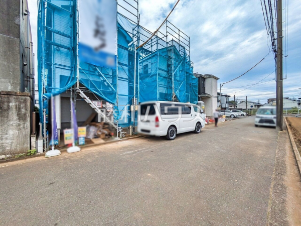 接道状況および現場風景 【所沢市東所沢4丁目】 平日のご案内も可能です。まずはお気軽にお問合せ下さいませ。 接道状況および現場風景 【所沢市東所沢4丁目】 平日のご案内も可能です。まずはお気軽にお問合せ下さいませ。