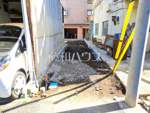 接道状況および現場風景 【杉並区和田1丁目】 接道状況および現場風景 【杉並区和田1丁目】